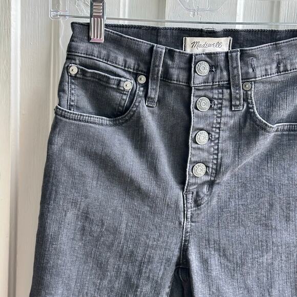 Madewell Cali Demi-Boot Jeans in Bellspring Wash Button-Front Edition - Picture 4 of 10